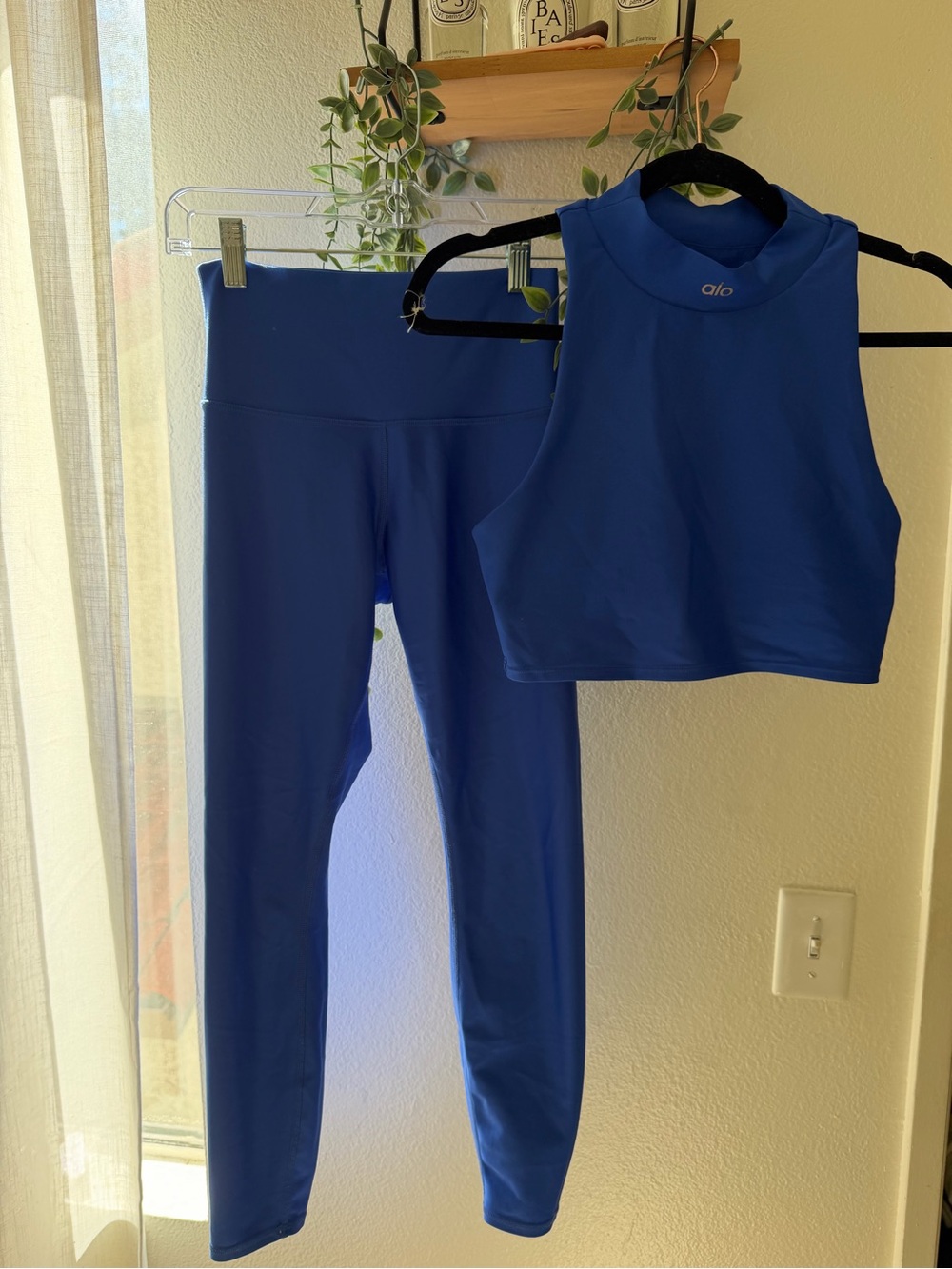 ALO Yoga Royal Blue High-Waist Leggings & Cropped Tank Set
